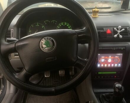 Синий Шкода Октавия, объемом двигателя 1.9 л и пробегом 397 тыс. км за 2700 $, фото 5 на Automoto.ua