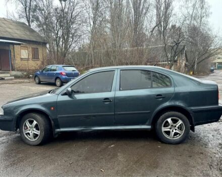 Синий Шкода Октавия, объемом двигателя 0 л и пробегом 300 тыс. км за 1776 $, фото 3 на Automoto.ua