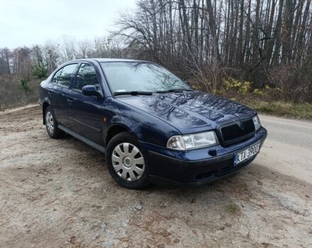 Синий Шкода Октавия, объемом двигателя 1.9 л и пробегом 333 тыс. км за 1900 $, фото 3 на Automoto.ua