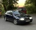 Синий Шкода Октавия, объемом двигателя 1.8 л и пробегом 350 тыс. км за 3250 $, фото 1 на Automoto.ua