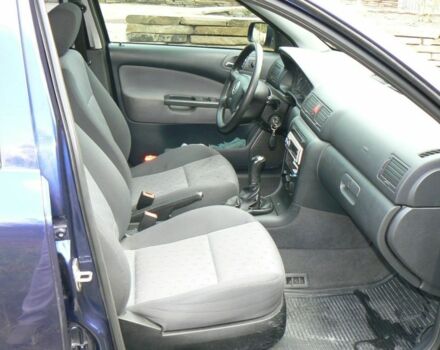 Синій Шкода Октавія, об'ємом двигуна 1.6 л та пробігом 330 тис. км за 4000 $, фото 7 на Automoto.ua