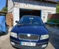 Синий Шкода Октавия, объемом двигателя 1.6 л и пробегом 280 тыс. км за 4800 $, фото 1 на Automoto.ua