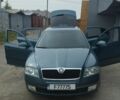 Синий Шкода Октавия, объемом двигателя 2 л и пробегом 215 тыс. км за 5793 $, фото 1 на Automoto.ua