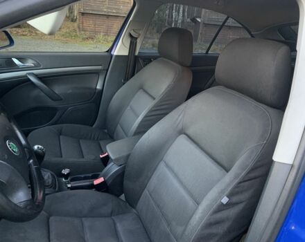 Синій Шкода Октавія, об'ємом двигуна 1.6 л та пробігом 240 тис. км за 3950 $, фото 9 на Automoto.ua