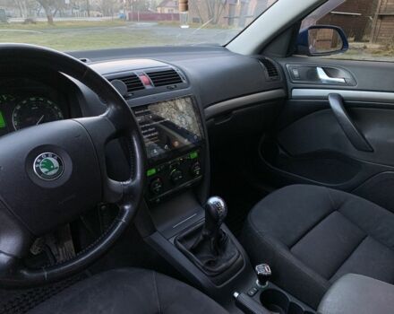 Синій Шкода Октавія, об'ємом двигуна 1.6 л та пробігом 240 тис. км за 3950 $, фото 11 на Automoto.ua