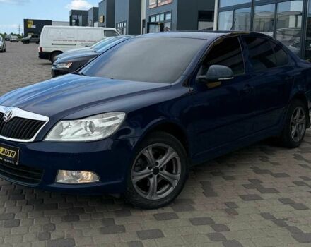 Синій Шкода Октавія, об'ємом двигуна 1.6 л та пробігом 253 тис. км за 8500 $, фото 2 на Automoto.ua