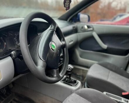 Синий Шкода Октавия, объемом двигателя 2 л и пробегом 300 тыс. км за 1800 $, фото 8 на Automoto.ua