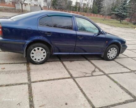 Синий Шкода Октавия, объемом двигателя 1.9 л и пробегом 400 тыс. км за 4000 $, фото 3 на Automoto.ua