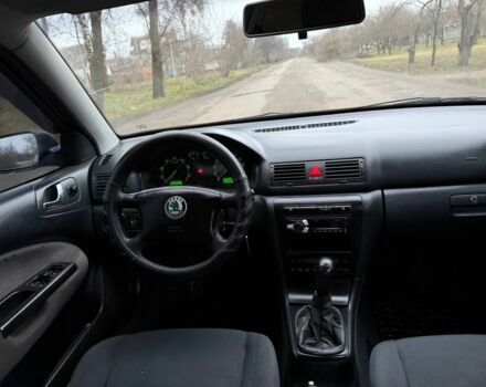 Синій Шкода Октавія, об'ємом двигуна 1.6 л та пробігом 228 тис. км за 4250 $, фото 11 на Automoto.ua