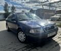 Синий Шкода Октавия, объемом двигателя 1.6 л и пробегом 260 тыс. км за 3100 $, фото 1 на Automoto.ua