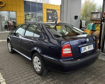 Синий Шкода Октавия, объемом двигателя 1.6 л и пробегом 252 тыс. км за 2300 $, фото 6 на Automoto.ua