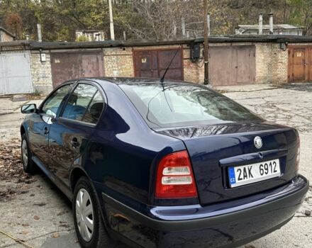 Синий Шкода Октавия, объемом двигателя 1.6 л и пробегом 252 тыс. км за 2300 $, фото 4 на Automoto.ua