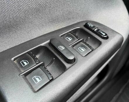 Синий Шкода Октавия, объемом двигателя 1.6 л и пробегом 289 тыс. км за 4990 $, фото 14 на Automoto.ua