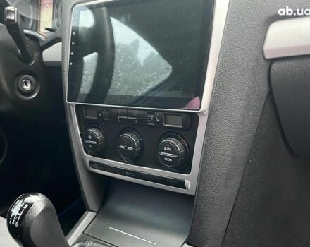 Синій Шкода Октавія, об'ємом двигуна 2 л та пробігом 342 тис. км за 7290 $, фото 30 на Automoto.ua