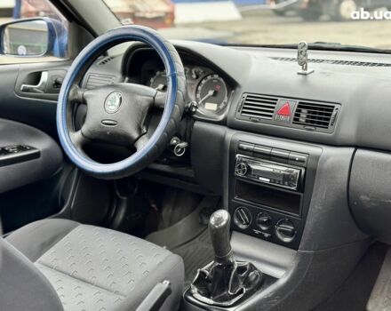 Синий Шкода Октавия, объемом двигателя 1.6 л и пробегом 237 тыс. км за 4500 $, фото 11 на Automoto.ua