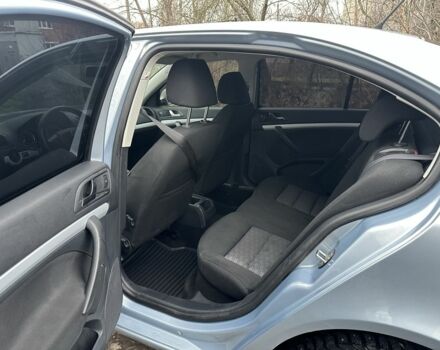 Синий Шкода Октавия, объемом двигателя 1.6 л и пробегом 254 тыс. км за 7200 $, фото 7 на Automoto.ua