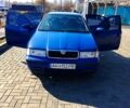Синий Шкода Октавия, объемом двигателя 1.6 л и пробегом 280 тыс. км за 3700 $, фото 1 на Automoto.ua