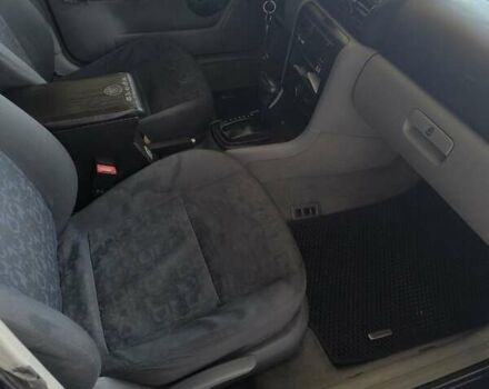 Синий Шкода Октавия, объемом двигателя 1.6 л и пробегом 273 тыс. км за 3700 $, фото 8 на Automoto.ua