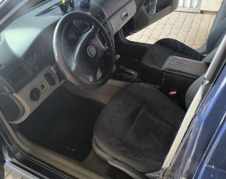 Синий Шкода Октавия, объемом двигателя 1.6 л и пробегом 273 тыс. км за 3700 $, фото 6 на Automoto.ua