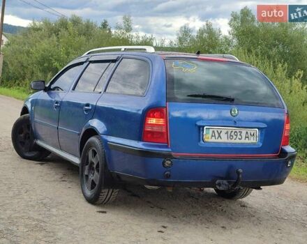 Синій Шкода Октавія, об'ємом двигуна 1.6 л та пробігом 290 тис. км за 2600 $, фото 3 на Automoto.ua