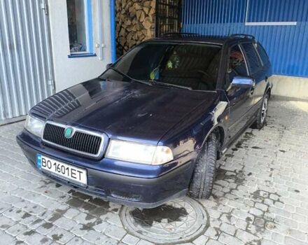 Синий Шкода Октавия, объемом двигателя 1.6 л и пробегом 273 тыс. км за 3700 $, фото 2 на Automoto.ua