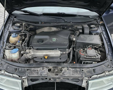 Синій Шкода Октавія, об'ємом двигуна 1.78 л та пробігом 340 тис. км за 3800 $, фото 9 на Automoto.ua