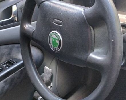 Синій Шкода Октавія, об'ємом двигуна 2 л та пробігом 888 тис. км за 2158 $, фото 5 на Automoto.ua