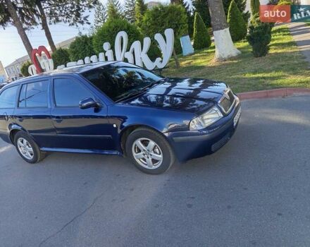 Синий Шкода Октавия, объемом двигателя 1.6 л и пробегом 392 тыс. км за 3800 $, фото 3 на Automoto.ua
