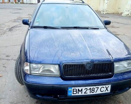 Синий Шкода Октавия, объемом двигателя 1.6 л и пробегом 209 тыс. км за 3850 $, фото 1 на Automoto.ua