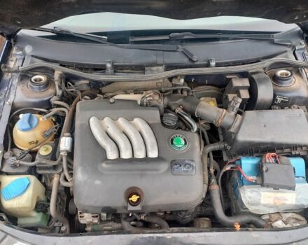 Синий Шкода Октавия, объемом двигателя 2 л и пробегом 245 тыс. км за 3562 $, фото 2 на Automoto.ua