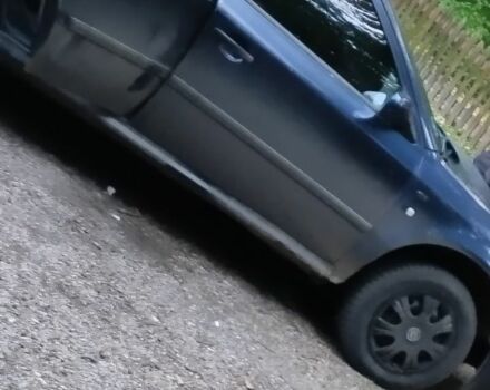 Синій Шкода Октавія, об'ємом двигуна 2 л та пробігом 888 тис. км за 2158 $, фото 12 на Automoto.ua