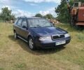 Синий Шкода Октавия, объемом двигателя 1.6 л и пробегом 541 тыс. км за 2350 $, фото 1 на Automoto.ua