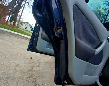 Синий Шкода Октавия, объемом двигателя 1.6 л и пробегом 209 тыс. км за 3850 $, фото 9 на Automoto.ua