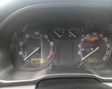 Синий Шкода Октавия, объемом двигателя 2 л и пробегом 245 тыс. км за 3562 $, фото 3 на Automoto.ua