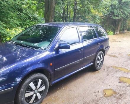 Синій Шкода Октавія, об'ємом двигуна 1.6 л та пробігом 220 тис. км за 2800 $, фото 1 на Automoto.ua