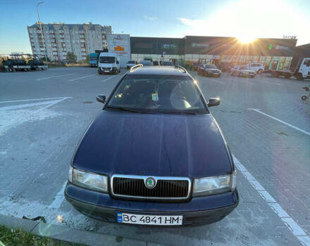Синий Шкода Октавия, объемом двигателя 1.9 л и пробегом 350 тыс. км за 2200 $, фото 5 на Automoto.ua