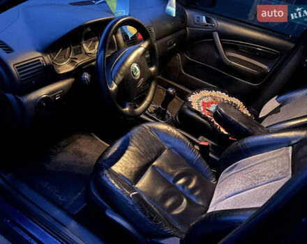 Синий Шкода Октавия, объемом двигателя 1.9 л и пробегом 299 тыс. км за 2900 $, фото 9 на Automoto.ua