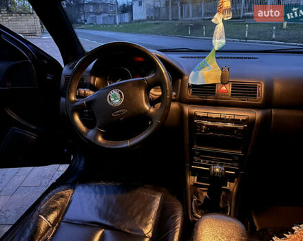 Синий Шкода Октавия, объемом двигателя 1.9 л и пробегом 299 тыс. км за 2900 $, фото 10 на Automoto.ua