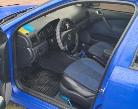 Синій Шкода Октавія, об'ємом двигуна 2 л та пробігом 320 тис. км за 4300 $, фото 6 на Automoto.ua