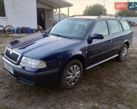 Синий Шкода Октавия, объемом двигателя 1.78 л и пробегом 289 тыс. км за 5100 $, фото 3 на Automoto.ua