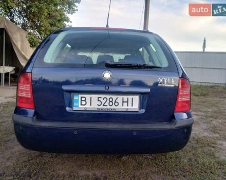 Синий Шкода Октавия, объемом двигателя 1.78 л и пробегом 289 тыс. км за 5100 $, фото 1 на Automoto.ua