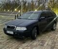 Синий Шкода Октавия, объемом двигателя 1.9 л и пробегом 299 тыс. км за 2900 $, фото 1 на Automoto.ua