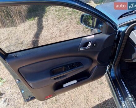 Синий Шкода Октавия, объемом двигателя 1.6 л и пробегом 269 тыс. км за 6500 $, фото 21 на Automoto.ua