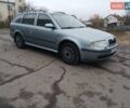 Синій Шкода Октавія, об'ємом двигуна 1.6 л та пробігом 300 тис. км за 2900 $, фото 2 на Automoto.ua