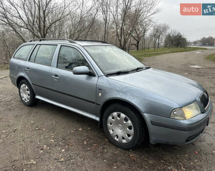 Синій Шкода Октавія, об'ємом двигуна 1.9 л та пробігом 298 тис. км за 4499 $, фото 11 на Automoto.ua