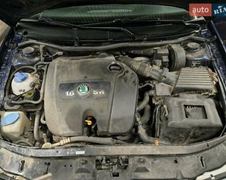 Синий Шкода Октавия, объемом двигателя 1.6 л и пробегом 330 тыс. км за 4500 $, фото 7 на Automoto.ua