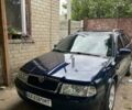 Синий Шкода Октавия, объемом двигателя 2 л и пробегом 374 тыс. км за 4500 $, фото 1 на Automoto.ua