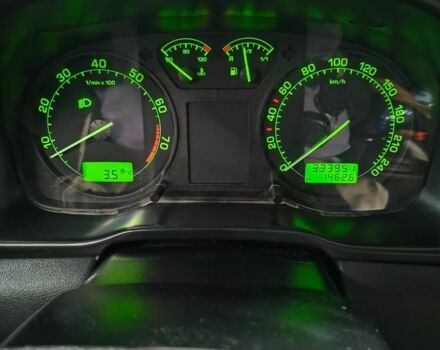 Синий Шкода Октавия, объемом двигателя 1.6 л и пробегом 330 тыс. км за 4500 $, фото 7 на Automoto.ua