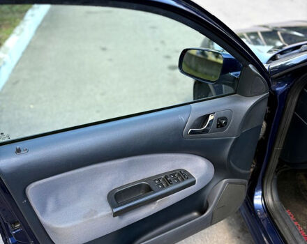 Синий Шкода Октавия, объемом двигателя 1.6 л и пробегом 240 тыс. км за 4800 $, фото 9 на Automoto.ua