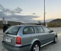 Синий Шкода Октавия, объемом двигателя 1.8 л и пробегом 303 тыс. км за 3001 $, фото 3 на Automoto.ua